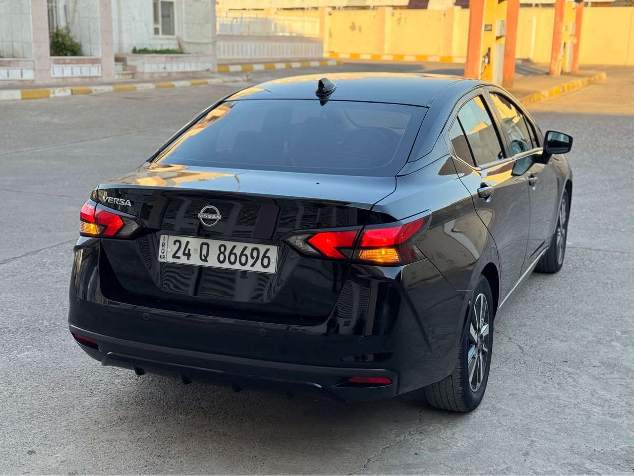 فيرسا SV • ٢٠٢٥ • ٣٢٠٠٠ ميل