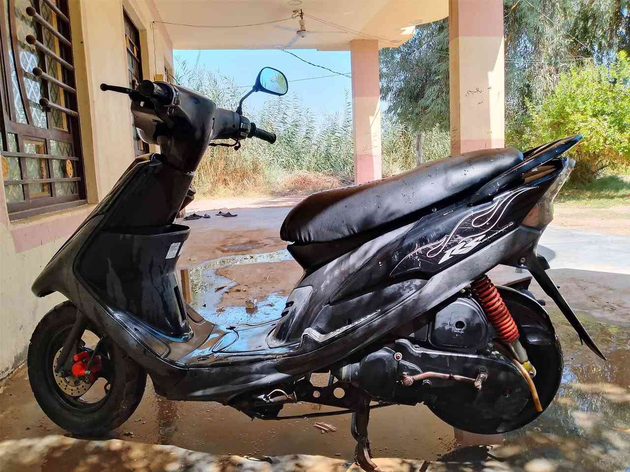 سلام عليكم دراجه ماكس عدله  دراجه كلشي  شغال بيهه هندر دراجه واتساب***********
