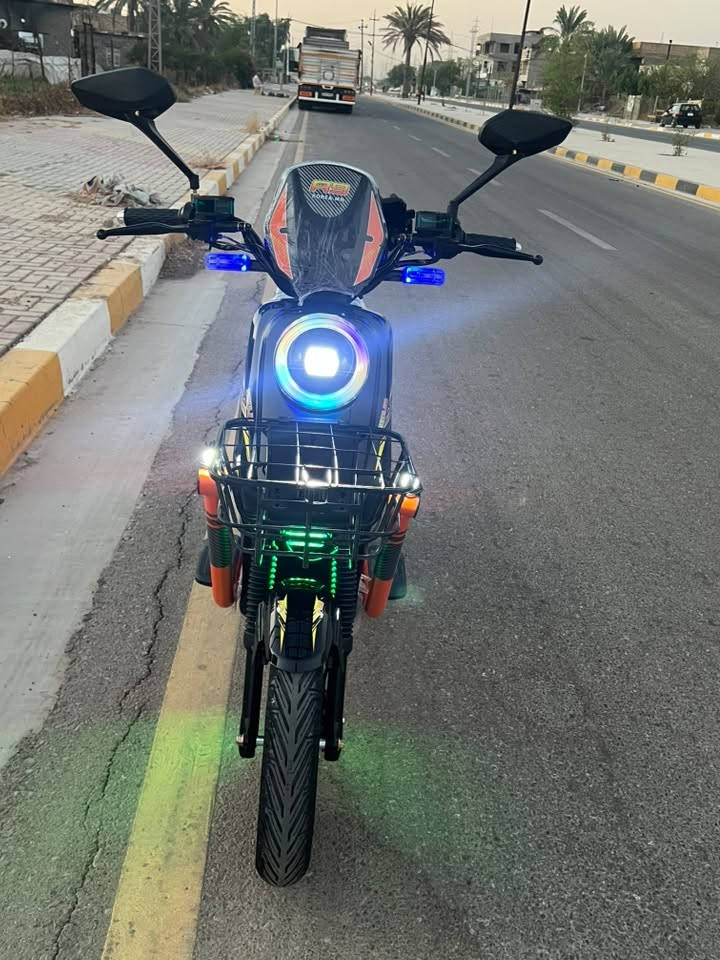 دراجه R9 موديل ٢٠٢٦ نضيفه كلش مابيها اي نقص استخدام سبوعين فقط
بطاريات خمسه كبار الولي 
الموقع / بعقوبه التحرير
للاستفسار ***********

