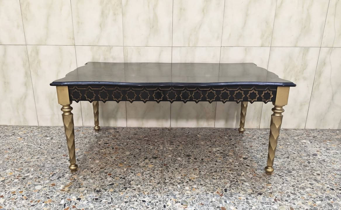 طبلات للبيع وحده كبيره و ٤ صغار نضافتهن واضحه بالصور
سعرهن ١٠٠ الف مكاني بغداد الشعب
للاستفسار  ***********

