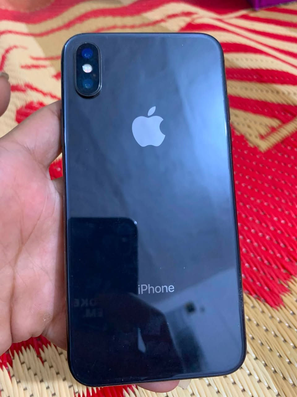 اكس عادي
مبدل شاشه وبطاريه فقد شاشه اصليه مكفوله من تعليك ذاكره 256 بطاريه ١٠٠ سعر ١٤٠ بيه مجال حك جيه رقم ***********
