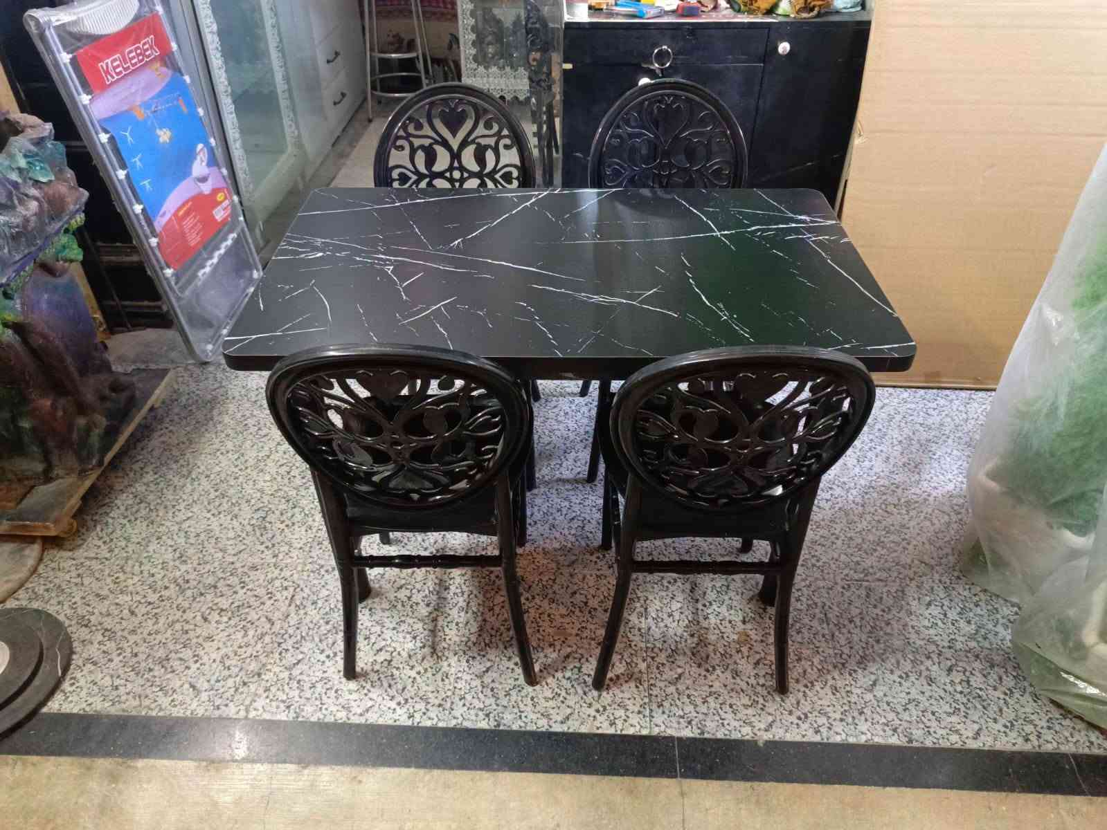 للحجز والاستفسار كلشي وسعرة ***********

نص مكتوب في الصور:
- KELEBEK
