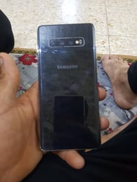 السلام وعليكم اس 10 بلاص عوزه شاشه فقط ذاكره 256 العنوان بغداد حي انصر...