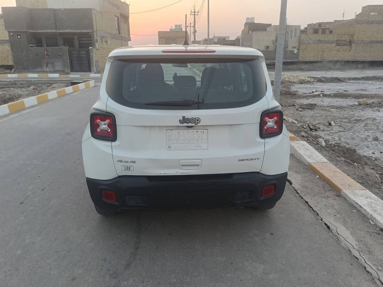 سلام عليكم جيب رنكل 2022 وارد امريكي حادثه جاملغ وبنيد بدون دواخل سياره مكينه 1300 تيربو سياره جديده كل نقص مابيه ماشيه 90 ملاحظه سياره تبديل جاملغ وبنيد فقط والباقي مكفول رقم سياره بغداد متواجدة بذي قار بسمي سعر 110 وبيه مجال للستفسار ***********
