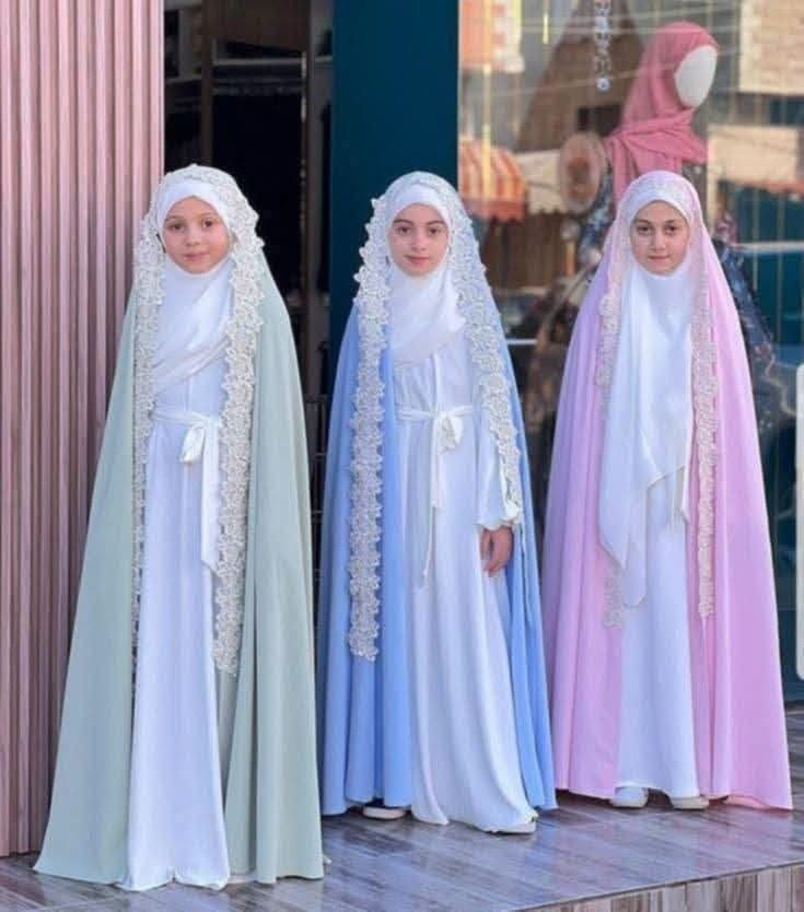 اليوم كبرت وصارت مكلفة"* 🌙✨  

زي التكليف الشرعي الكامل  

*عباء + فستان + حجاب + احزام*  

خامة *ايروبين* باردة ومريحة للصلاة والدوام  

*من عمر 6 سنوات الى 15 سنة*  

ستر كامل وهيبة تليق ببنوتك  

الله يجعلها من المؤمنات الصالحات  

لتثبيت #الحجز #راسلنا #عل #واتساب ***********

متوفر خدمة توصيل لجميع المحافظات 🚚🚚

شرط الفحص بوجود المندوب

#زي_التكليف #متجر_الأفراح
