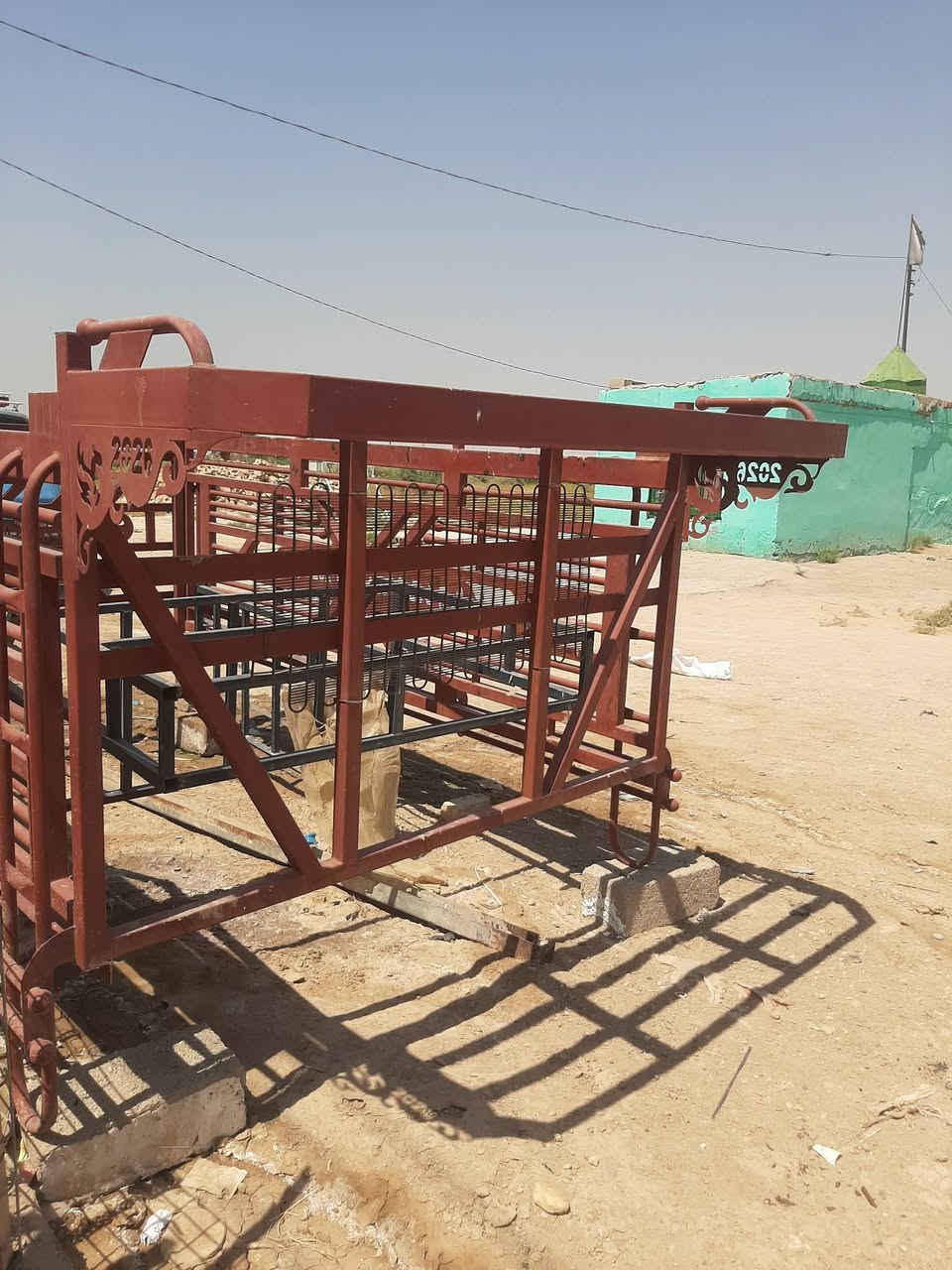 سلام عليكم محجر كيا حمل للبيع تفصال مال ثائر صويره محجر حلو وجديد المكان كوت مركز المدينه السعر 400 وبي مجال للطيبين رقم ***********

