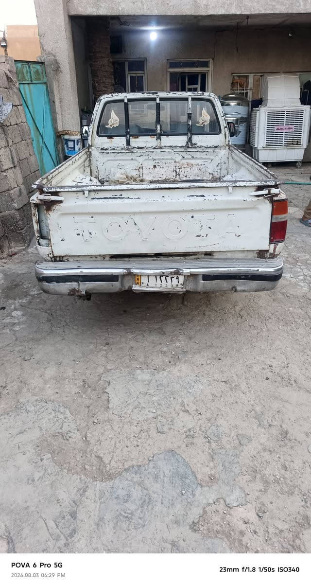 سلام عليكم تيوتا للبيع موديل 97رقم قادسيه سنويه نافذه سياره حلوه عوزهه ترتيب مكينتهه تجفيت جديد جواهه تخم تاير جديد السعر 48وبي مجال للستفسار ***********

