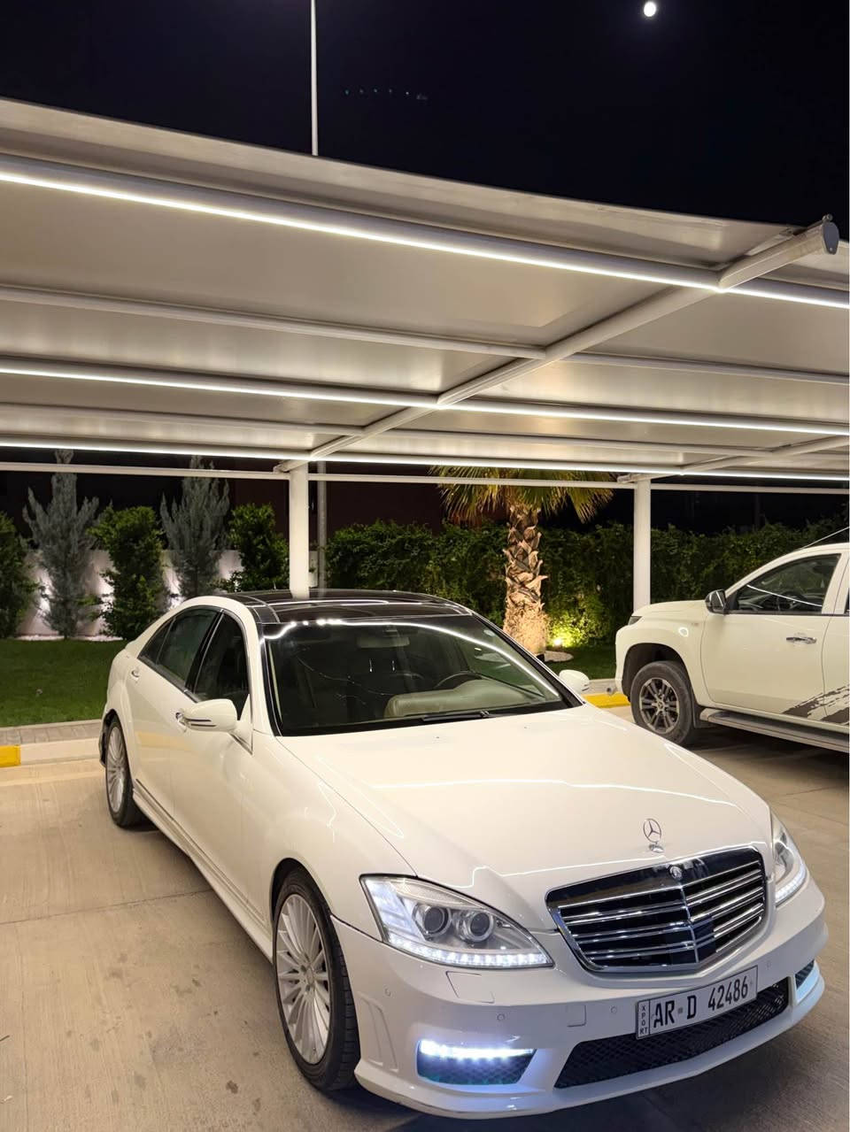 بـسـم اللە رەحـمان رحـیـم 

Marcedes benz s-class 

سەیارەکە ساخ ساخ 
مەکینە ٣٥٠   ٦بستۆن 
هەموو گیانی ئیشاکە مەزبوتە 
پاکانەی مروری بۆکراوە هەزای کراوە 
مۆدیل ٢٠٠٨ کەمل کراوە بە ٢٠١٣
مواسەفات خلیجیە 
دارگا لەرج 
تابرید مەرکەزی 
٤ دەرگا سەحب 
کوشین جلد 
کوشین خازن 
٤ کوشین کارەبا 
٥ پاردە بیلادی 
ئاوینە ئیشارت 
پانۆراما
کالەی کوشنی کارەبا 
قەپات مواسەفاتە 
تابرد لەگەل سویچ
گیرو مەکینەی بەشارت بی خالەل بی عەیبو عەر 
مالی مەدەنی بەشارت
لەسلیمانیم 
*********** السليمانية, العراق
