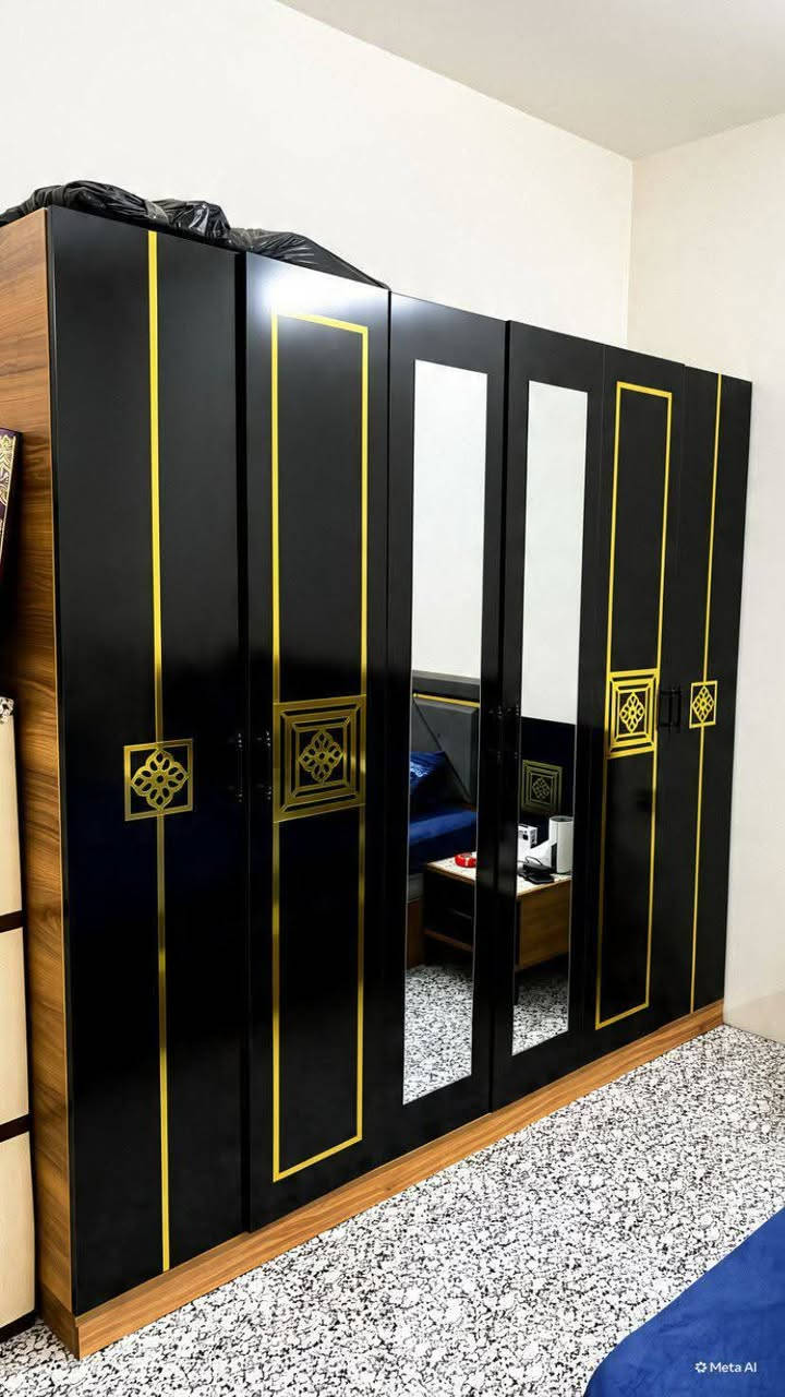 السلام عليكم
غرفة نوم جدا نظيفة مابي اي شخط السعر ٢٨٠ الف

مكاني حلة حي الضباط
متوفر توصيل اعتماد برصيد يعني اخذ عربون 
رقمي واتساب ***********

