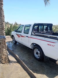 نيسان ٢٠١٣ مكفوله من الصبغ بيهه فقط بارد بالجاملغ الامامي هزه جديده سن...