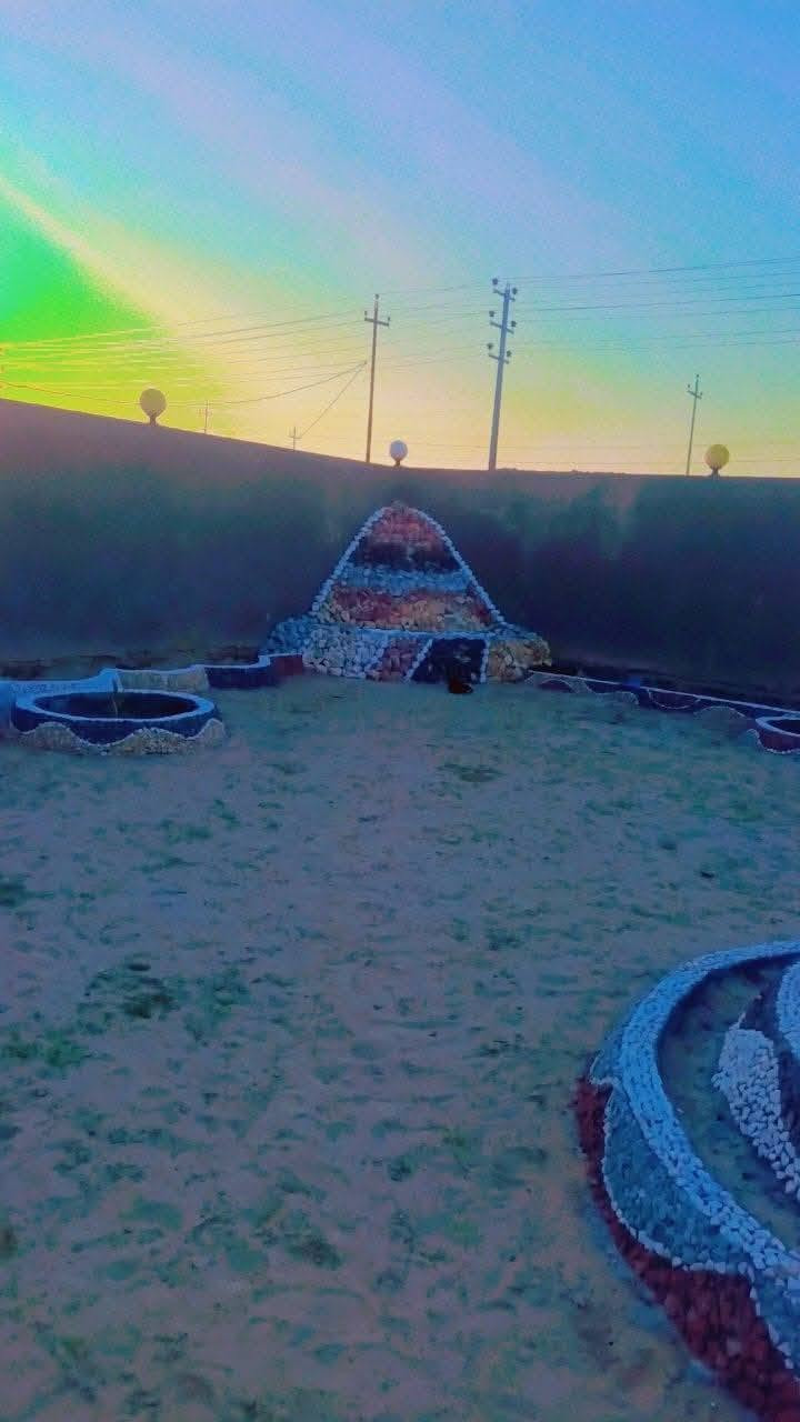 حسين لتصميم الحدائق ***********
🍃مستـعدون🍂 ، لـترتيب🐦 الحدائق المنزلية 🏝️🏘️
وزراعة النباتات، 🌾🌴🌱والازهار، 🌼🌺🌻وقص الثيل.🌾🌾
وعمل الديكورات والتصاميم،الحديثة للحدائق،، بواسطة الاحجار الملونة 
ونعمل على تصميم الشلالات 💦والنافورات

نص مكتوب في الصور:
- مشتل قريبة
- قبل ٥ دقائق