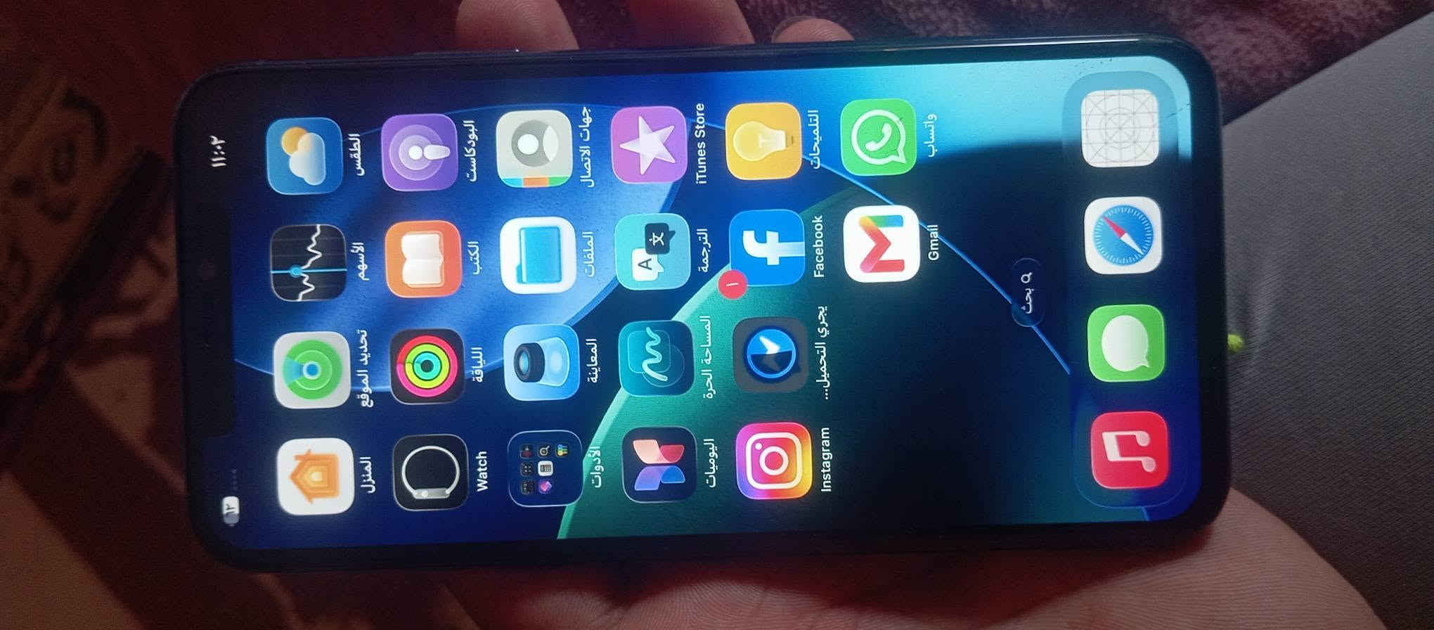 📱 للبيع iPhone 11 Pro Max - لون زيتوني مميز
ذاكرة 256GB

📍 المكان: الديوانية - الحمزة الشرقي
💰 السعر: 200 الف قابل للتفاوض

✅ المواصفات:
- البطارية 100% جديدة
- الشاشة مبدلة نوعية ممتازة وألوانها كلش حلوة
- الذاكرة 256GB
- شغال واي فاي وكلشي طبيعي

⚠️ ملاحظات للأمانة:
- الجهاز مفتوح تخطي
- شبكة السيم واكفة (يشتغل واي فاي فقط)
- فيس ايدي واكف
- الكامرة من تزوم فوك 2X تعلك شوية
- الشاشة والبطارية مبدلات

يفيد للالعاب والدراسة وجهاز ثاني

📞 للتواصل: ***********
الشراي الجاد يتصل او يراسل خاص

نص مكتوب في الصور:
- iPhone 11 Pro Max بطارية 100% شاشة نوعية ممتازة مفتوح تخطي السعر 200 الف قابل للتفاوض المكان: الديوانية - الحمزة الشرقي جهاز مستعمل • حالة ممتازة • جاهز للاستخدام للتواصل عبر رسائل الصفحة ضمان الفحص - جاهز للتسليم
- 11:04 القطع والخدمة تجمع Apple سجل تاريخ القطع والخدمة، وهذا السجل يعرض معلومات عن هذا الـ iPhone وحالته وتفاصيل إصلاحه. معرفة المزيد... سجل تاريخ الخدمة بصمة الوجه خاوي الشاشة البطارية غير معروف غير معروف مشكلة مشكلة
- 11:04 > حول إصدار iOS 26.6 اسم الطراز iPhone 11 Pro Max رقم الطراز MWHM2J/A الرقم التسلسلي G6TZJ19BN711 سجل تاريخ القطع والخدمة > الشبكة غير متوفرة الأغاني يجري التحميل... الفيديوهات يجري التحميل... الصور يجري التحميل... التطبيقات ع السعة ٢٥٦ غ.ب. متوفرة ٣٣,٦ غ.ب. شركة الاتصالات
- ١١:٠٣ حالة البطارية والشحن رسالة مهمة حول البطارية غير قادر على التحقق من أن هذا الـ iPhone يحتوي على بطارية أصلية من Apple. قد لا تكون التفاصيل الواردة من هذه البطارية دقيقة. لمعرفة المزيد الحد الأقصى للقدرة %١٠٠ أقصى قدرة للأداء الـ iPhone غير قادر على تحديد عمر البطارية. شحن البطارية المحسن للحد من استنزاف عمر البطارية، يتعلم الـ iPhone من عادات الشحن اليومية، بحيث ينتظر ولا يتجاوز ٨٠٪ حتى يحين موعد حاجتك إلى استخدامه.
- ١١:٠٢ جهات الاتصال البودكاست الطقس iTunes Store التلميحات واتساب الأسهم الكتب الملفات الترجمة Facebook Gmail بحث يجري التحميل... المساحة الحرة المعينة اللياقة تحديد الموقع Watch الأدوات اليوميات Instagram المنزل