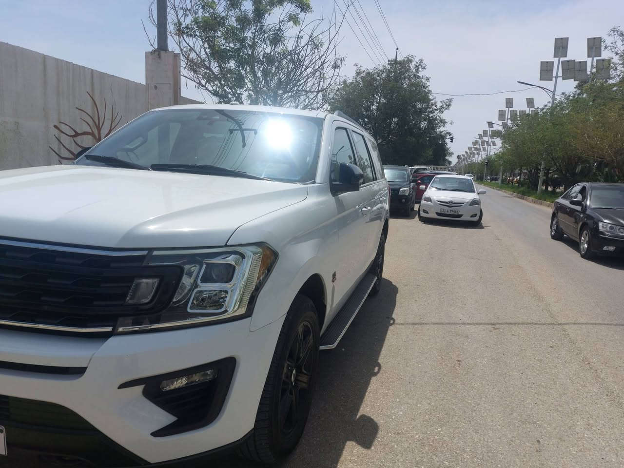 فورد اكسبيديشن موديل 2020خليجي. فول مواصفات ماعدا الجكات ماشيه 93ألف كم وليس ميل سنويه وهزه جديد رقم سليمانيه *********** السعر305
