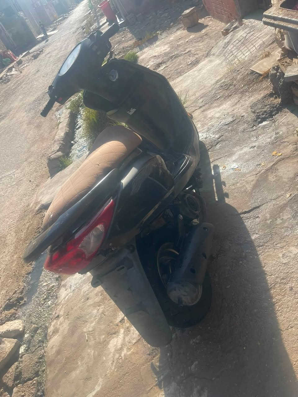 متاح بريس مفتوحه ولفات دراجه نكره سلف جاهزه اعله اخر حبايه ربع ماذب عليه 400وبيه مجال مكاني رفاعي رقم ***********المو شراي يعبر المنشور

