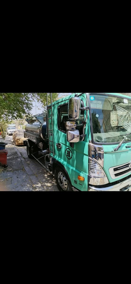 هينو تنكر ماء،حموله ٤٥٠٠ دخول جديد رقم بصره مكان بغداد ***********
