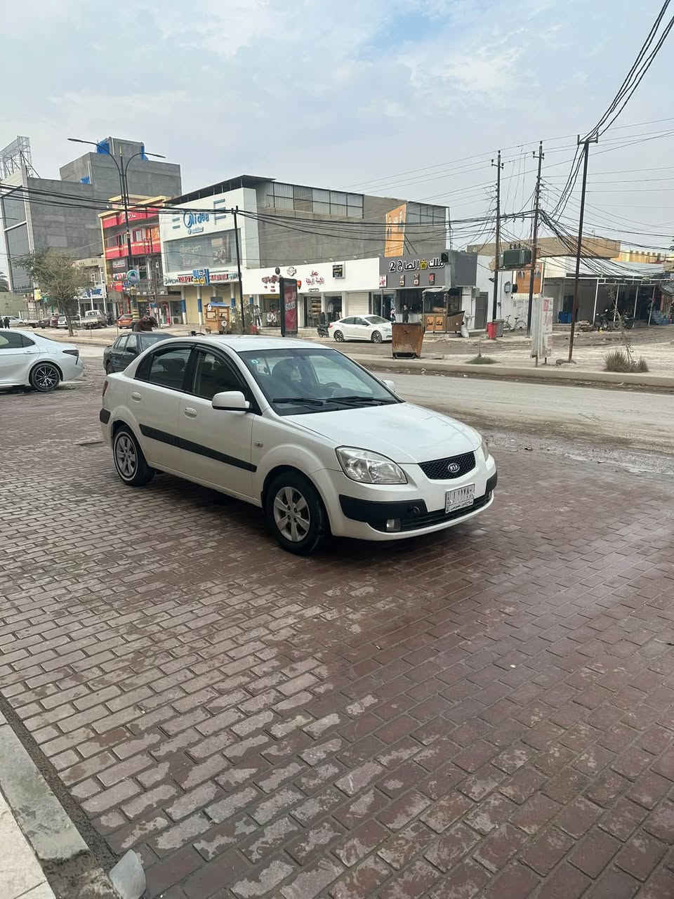 كيا ريو 2008
حجم المحرك 1600

مكفوله من التبديل والصبغ 

بارد فقط 

كير شرط محرك بدايه تبخير 

تبريد تدفئه شغال 

كهربائيات شرط 

تحويل ثاني يوم 

حداديه جديد تخم تاير جديد باتري جديد 

رقم صلاح الدين مشروع وطني 

للتواصل اتصال على السعر ٧٥ وبيها مجال 

***********
