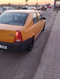 رينو لوكان 2009للبيع مكينه كير نظيفه ب30 '07712086779 بس واتساب بي