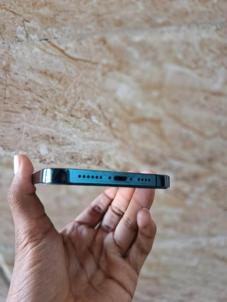 آيفون ١٢ برو ماكس مبدل شاشه اصليه 3 خيارات 
وبطاريه ١٠٠ مبدله هم اصليه بدلته ب ٨٥ الله شاهد 
ذاكره ٢٥٦ عملاقه 
ول باقي كفاله
مكاني نجف حي نداء. مراوس أو بيع سعر ٣٧٥ قفللل 
الرقم  ***********
