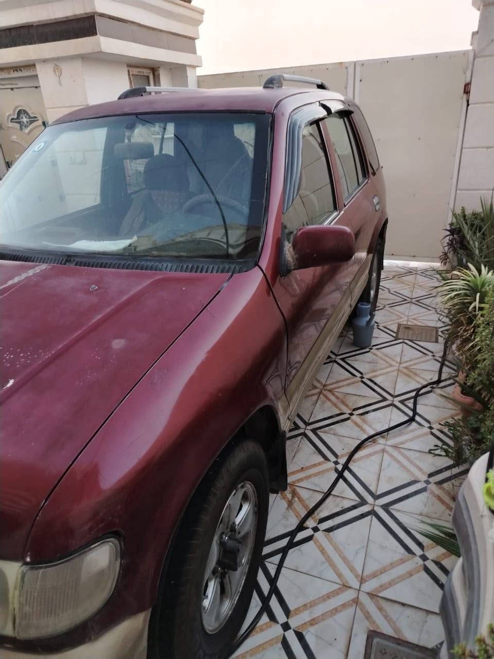 كيا سبورتج موديل  97 السياره كير اوتمتيك رقم الانبار معاملته جاهزه لتبدل الارقم الجديده تحويل مباشر 
السعر 35
اتصل وتدلل***********
يرهم مراوس
