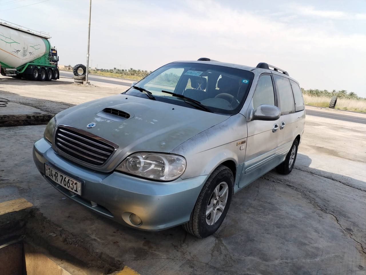 السلام عليكم كرنفال موديل 2001 كاز كير عادى سياره       حلوه ونضيفه.  بيع او مراوس ترهم    لل استفسار اتصل   ***********
