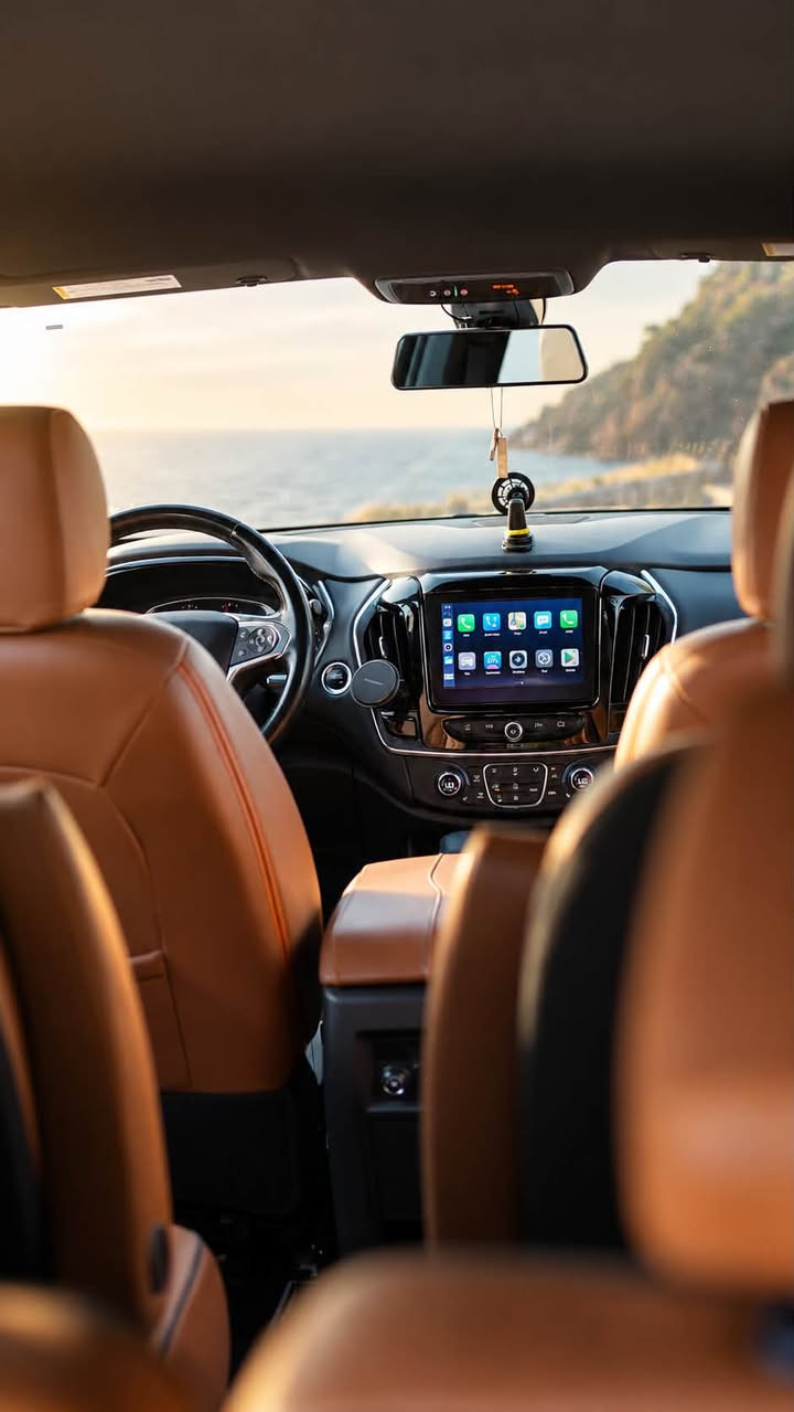 ا 🚘 للبيع | شفروليه ترافرس 2023 LT
🔹 الموديل: 2023
🔹 الفئة:LT
🔹رقم اربيل
🔹 اللون: نيلي
🔹 الممشى: 47000 مايل
🔹 المكينة: V6 (3600)
🔹 الدفع: سحب أمامي (FWD)
🔹 الوارد: أمريكي 🇺🇸
🔹 الحالة: ممتازة جداً ومحافظة عليها بشكل كبير

🛠️ تفاصيل الضرر:
جاملغ جهة السائق وطرف البنيد وطرف باب السائق وقليل بلجاملغ الخلفي

✨ من مواصفات LT
• جلد فاخر
• كراسي كهربائية
• تسخين الكراسي
• شاشة وسطية كبيرة
• Apple CarPlay & Android Auto
• كاميرا خلفيه
• رادار وأنظمة أمان ومساعدة للسائق
• تحذير النقطة العمياء
• تحذير مغادرة المسار
• مثبت سرعة
• تشغيل بصمة/زر
• تشغيل عن بُعد
• باب خلفي كهربائي
• تحكم بالمناخ
• 3 صفوف مقاعد
• تحكمات على المقود
للاستفسار الاتصال ***********📱
