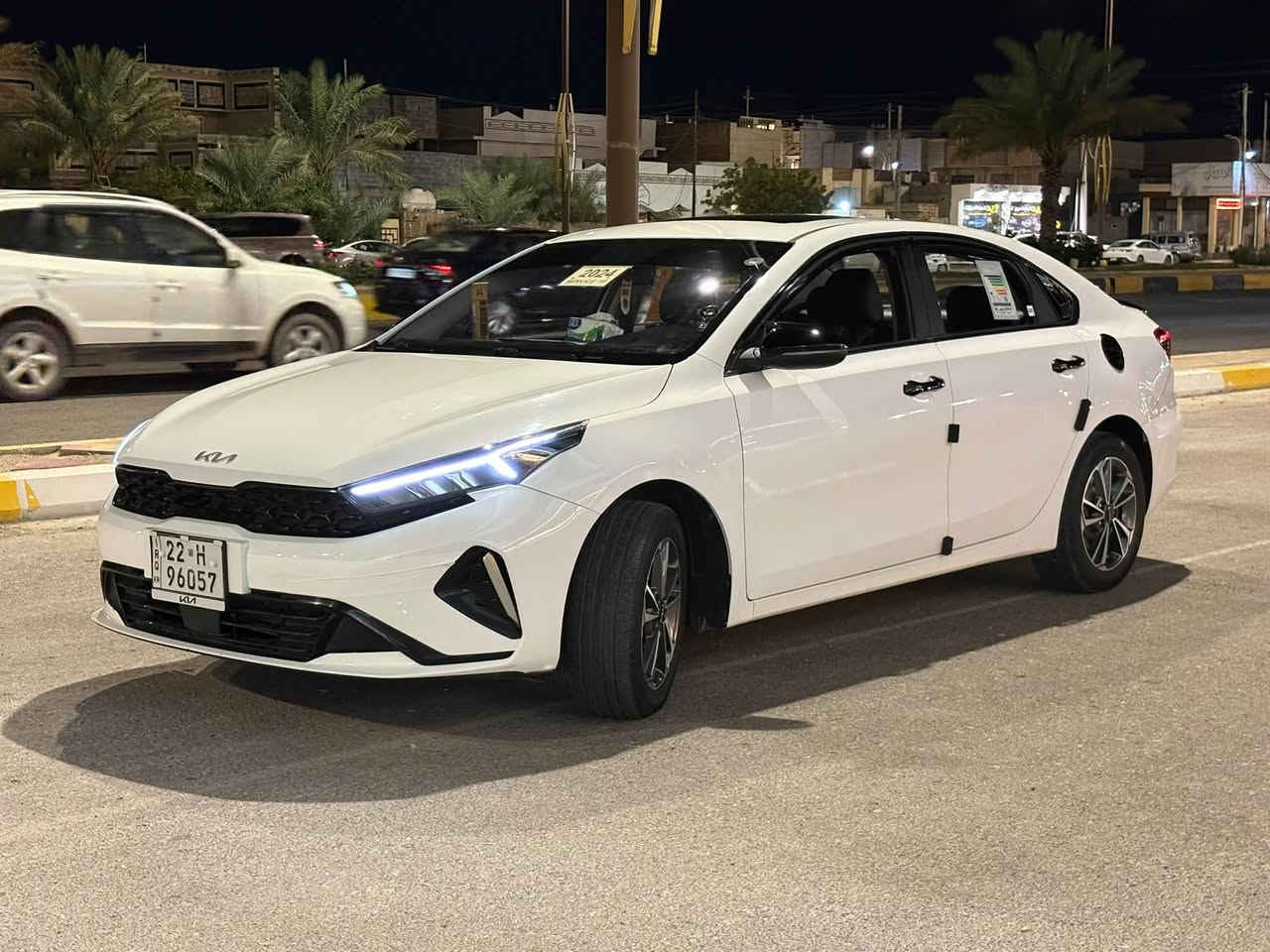 كيا كي 3
24  السياره حلوة جديدة بعده ع وضع الشركة ماشيه 65 رقم اربيل تحويل مباشر بيع نقد فقط الاتصال ***********
