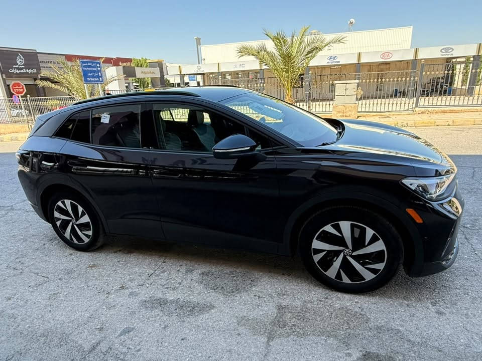 🚗🚗متوفر للبيع. ايدي. 4 موديل 2024 كهرباء كامل. واصل اربيل. مرقم جاهز 18000$ لتواصل واتساب 🚗***********✈️🇮🇶🇮🇶
