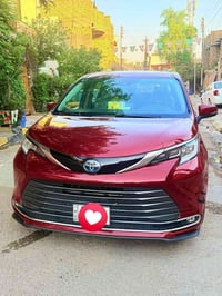 تويوتا سينا موديل 2023 السيارة لمتدد أعلى مواصفات رقم بغداد 1شاشة عرض ...