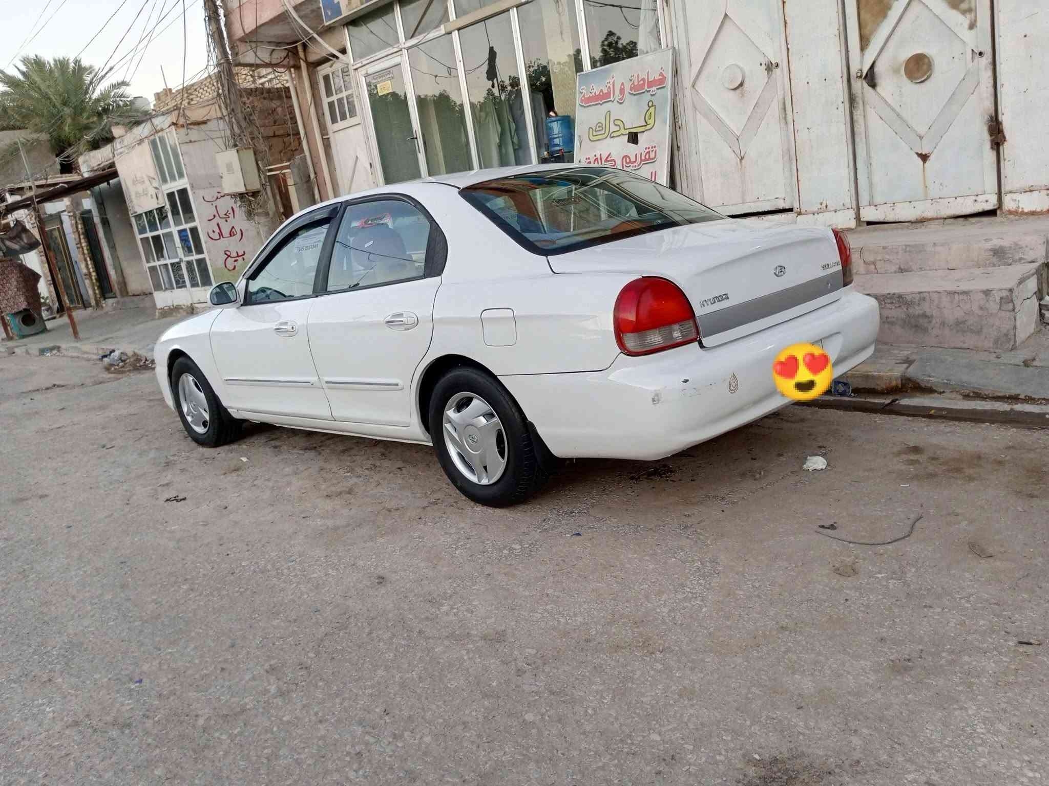 سلام عليكم 
سوناتا 2001
سياره نضيفه كلش 
كير ومكينه مكفولات شرط ترايك وين ميعجبك 
مكينه 2000 
تبريد ثلج 
حداديه زينه 
تخم تايرات جدد 
الكهربائيات كله شغاله 
وشادله لايت شرط يسوي الشارع نهار زنون أصفر الأصلي 
مصبوغه عام مكفوله من الضربه القويه 
دواخله جديده شاشه 
سماعات كلهن جدد شادهن
سياره مال جناي ومرتبه على ايدي 
مكاني نجف 
السعر 53 وبيه مجال قليل 

‏‪***********‬‏

