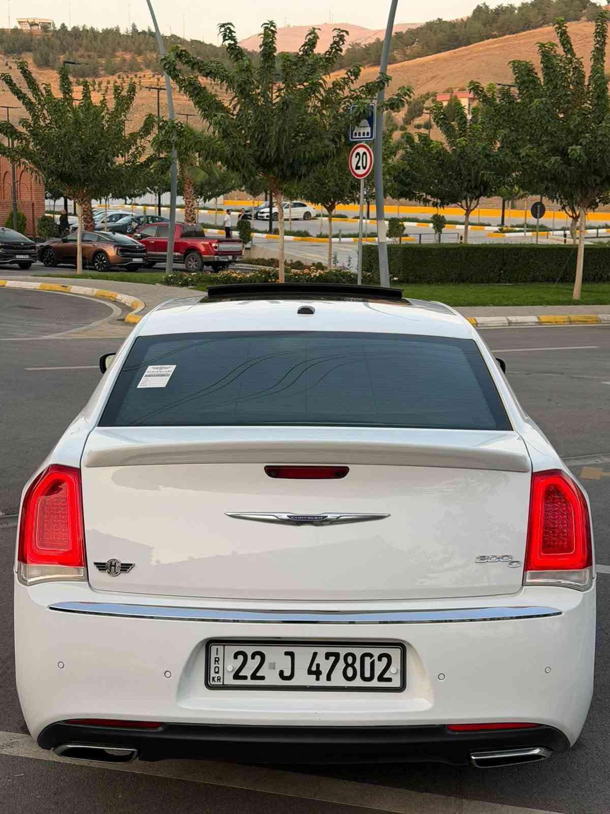 HEMI V8 • بلاتينيوم • ٢٠١٧