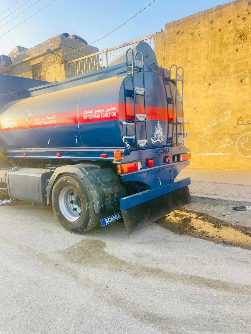 السلام عليكم
للبيع تنكر رقم نيوئ الماني الشرعي من اسديره شرط التحول حصة كاز بي
سكانيه موديل 96 بطه
محرك شرط 5 كير شرط5
السياره جاهز عالشقل مصرف عليها مابيه اي نقص  
 مكان السياره الشرقاط شكرأ
السعر 155 وبيها مجال للشراي بيع نقد فقط بدون مراوس للستفسار ***********
***********
ملاحظه المو شراي لايخابر
