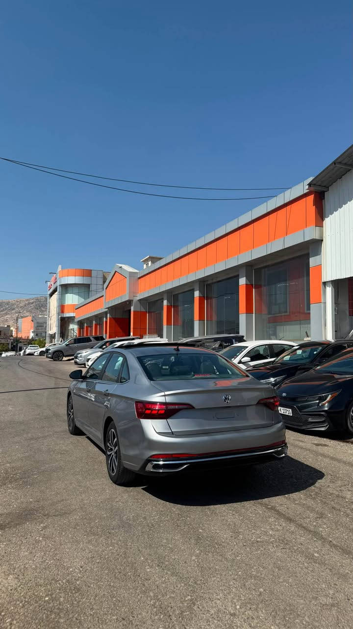 جيتا شكل جديد ٢٠٢٥  فول موصفات 
سعر  175$مجال
موصفات بالوراما شاشه ايباد كبير 
دشبول الكتروني داخل لونين
لايت كدام وره زيننو 
لايت ليد ويل كروم 
كوشن كهربا كوشن هيتر 
شاحن واير ليس
حساس كدام وره 
رادرا امامى خلفي
سياره بيها ربع جاملغ خلفي حافت قبغ صندوق صبغ 
سياره بجم كبس  بدون ايرباك 
سياره كاتي تترقم اربيل دهوك سليمانيه 
تلفون ***********كورك
تلفون ***********زين وتساب
سعر 175$مجال
مكان سياره عقره اكر, نينوى
