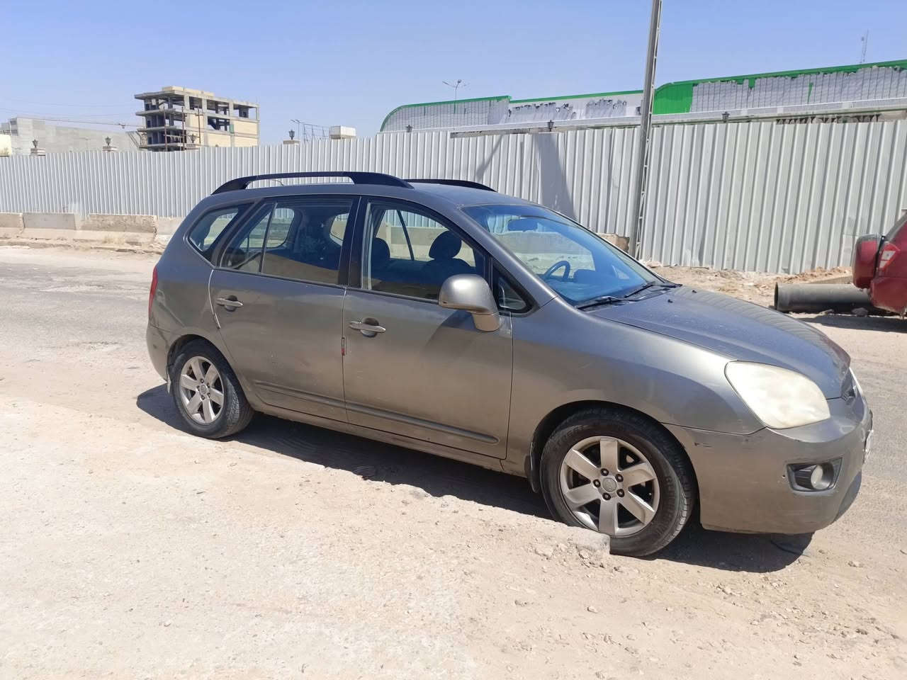 كارنز للبيع 2010 نجف حي ابو طالب 
خليجي 7 راكب رقم دولي جديد 
مكينه كير جاهزة 
السعر 115 وبيه مجال قليل 
***********
