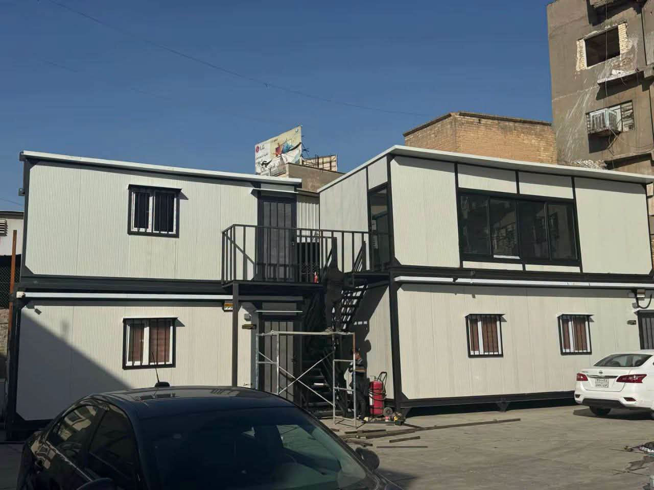 معمل الأمير لصناعة الكرفانات
كرفان قياس 3*6 السعر1850
نصنع جميع القياس ونعمل في العادي والمقاوم للحريق والحاويات والصحيات 
الجديد والمستخدم عنوان بغداد باب الشيخ وجرف النداف رقم***********
***********
