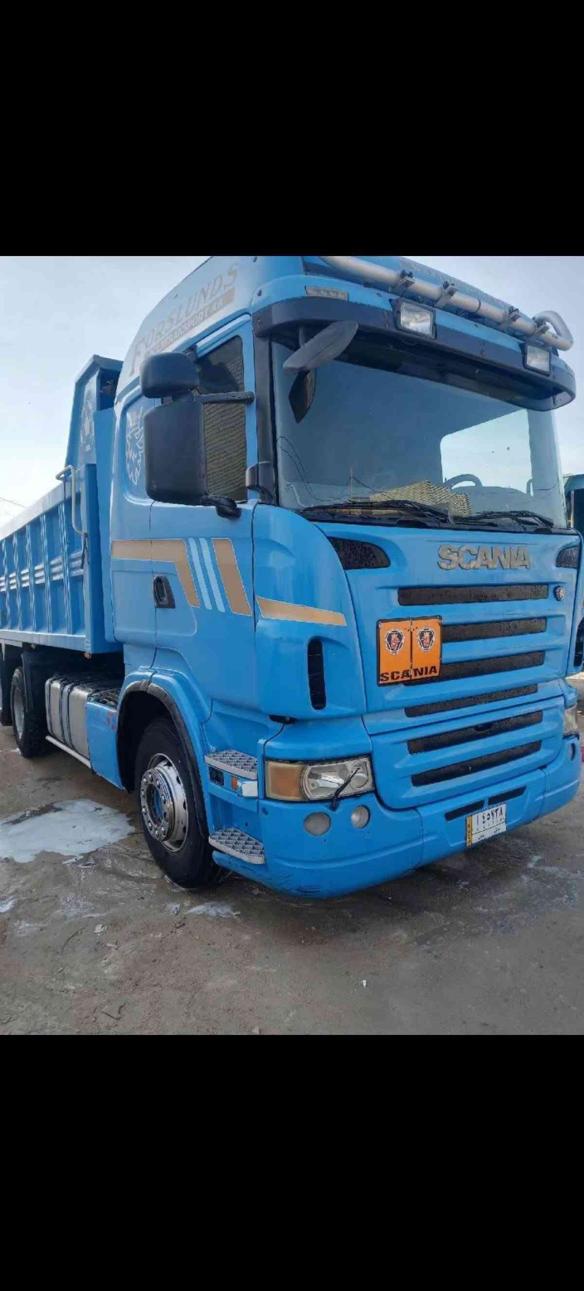 سلام عليكم سكانيه موديل 2007 كفاله عامه  المكينه 480 الكير 1000 كوبره تخم تاير بدي تفصال جديد مكينه انجكشن سياره جديده ما عايزه برغي ثلاجه داخل القماره جوبلس امامي خلفي تخم تاير حته السبير ما نازل السياره 1/1 جديده  السعر 360 وبيه مجال قليل مكان السياره نجف للاستفسار الاتصال ***********
