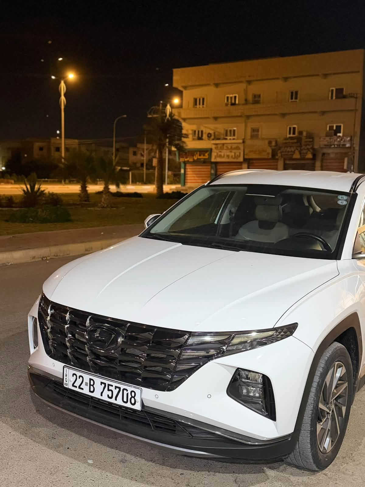 توسان موديل 21 سياره ماشيه 141 km سياره بيه سونار مثل ما موضح ب سونار رقم اربيل كشنين كهرباء وسياره جلد وبصمه سعر 175 بيه مجال بسيط رقم ***********
