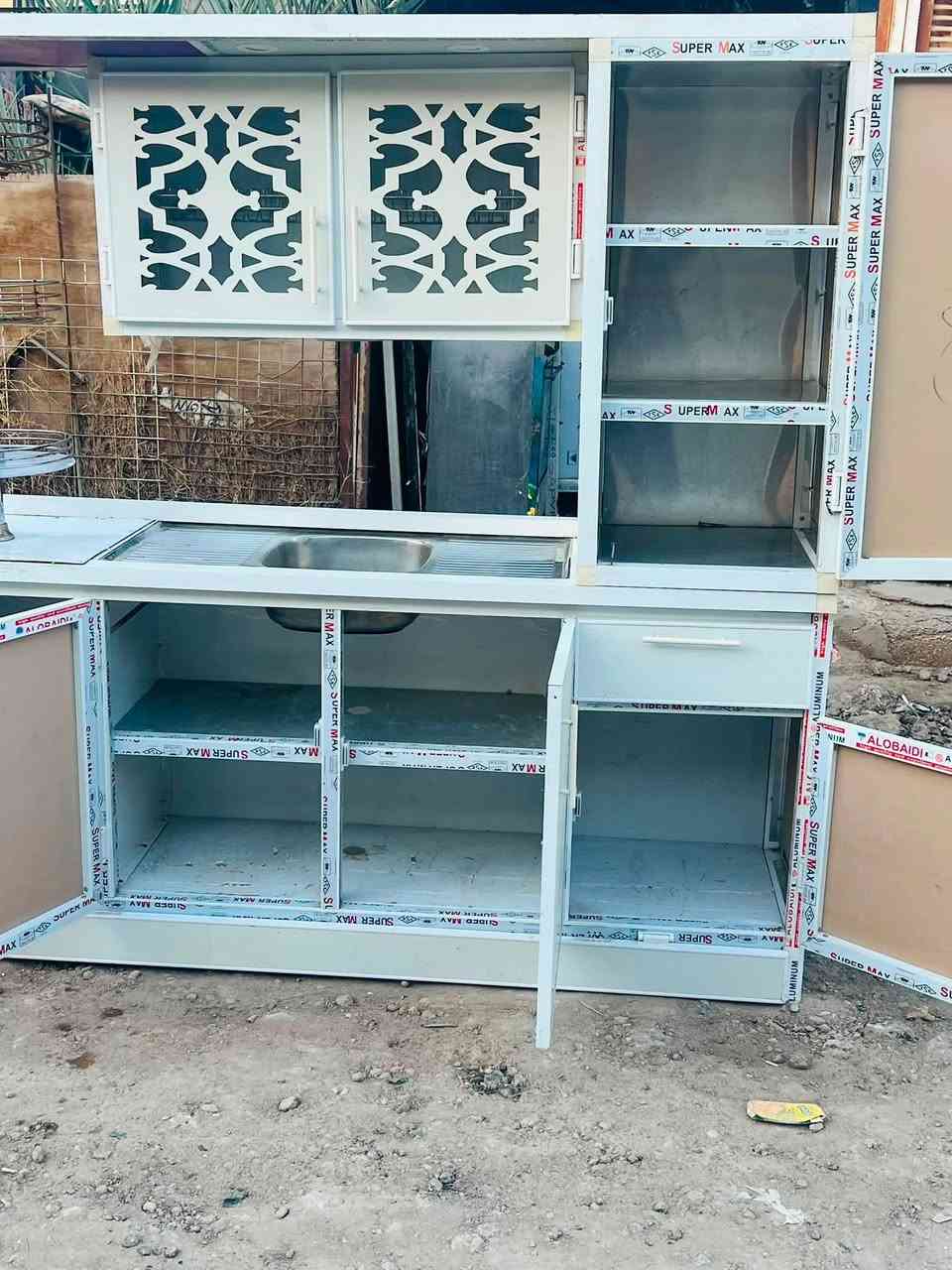 سنكي مع ملحق تسكام نضيف جدا القياس مترتين 
العنوان القاسم حي العسكري 
***********
