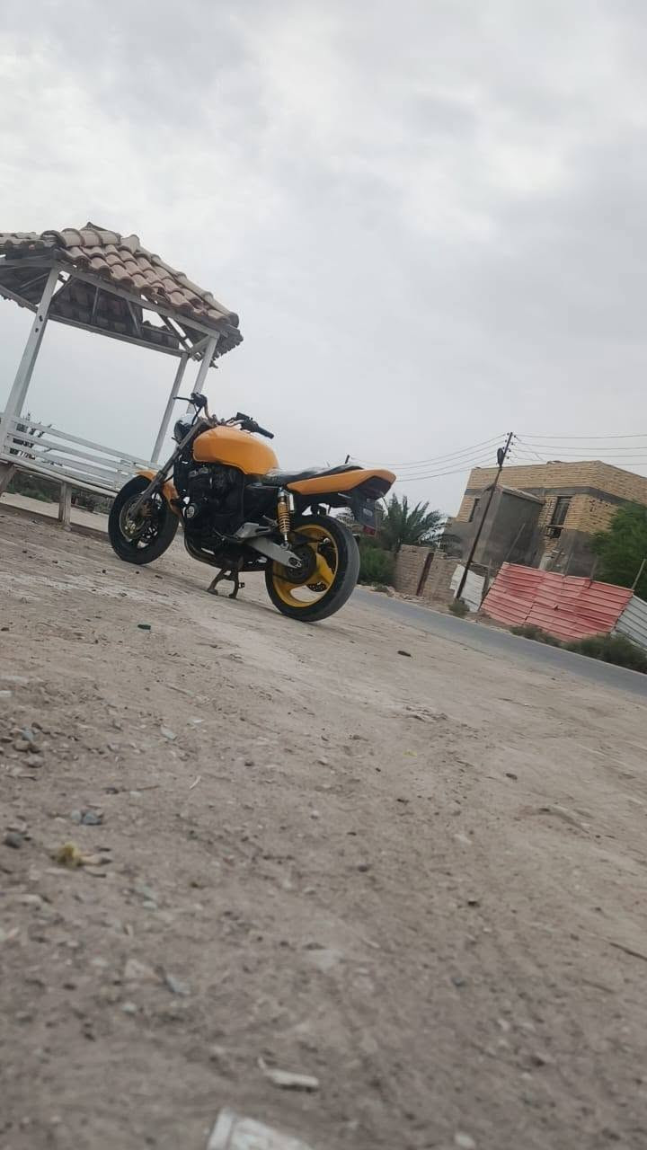 سي بي فور • ٤٠٠ • ٤ سلندر