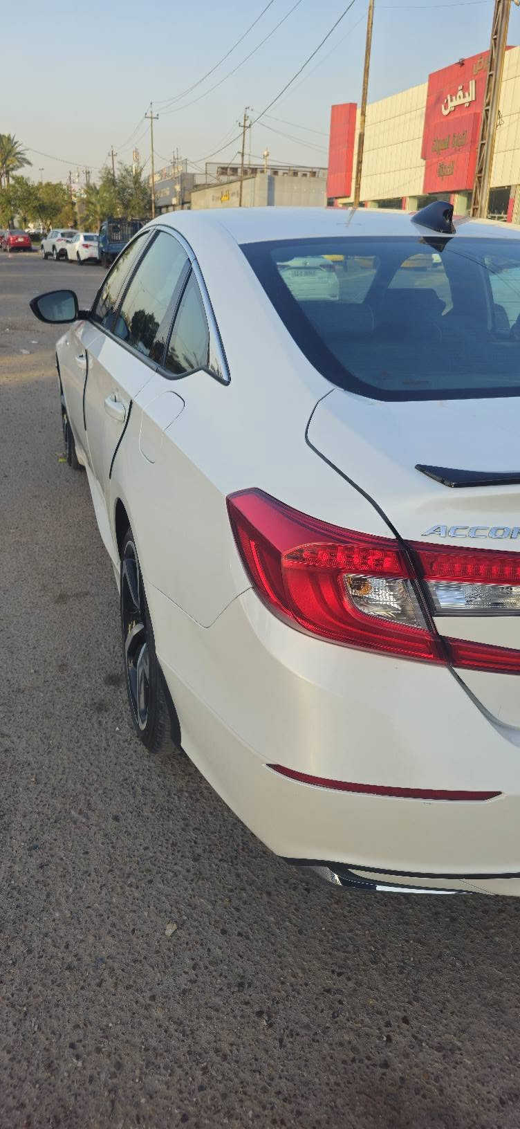 للبيع او مراوس
🚗 للبيع: هوندا أكورد هايبرد سبورت موديل 2022 🚗
🔹مواصفاتها معروفة وغنيه عن التعريف
🔹 الحادث: البنيد الأمامي مبدّل، وصبغ خشم الجامرلغ الأيمن
🔹 الإيرباگ: الستيرن طاگ
🔹 الرقم: بغداد، باسمي و التحويل ثاني يوم
📍 الموقع: ديالى - بعقوبة - حي المعلمين
📞 للاتصال أو واتساب: ***********

نص مكتوب في الصور:
- 28 FRIDAY