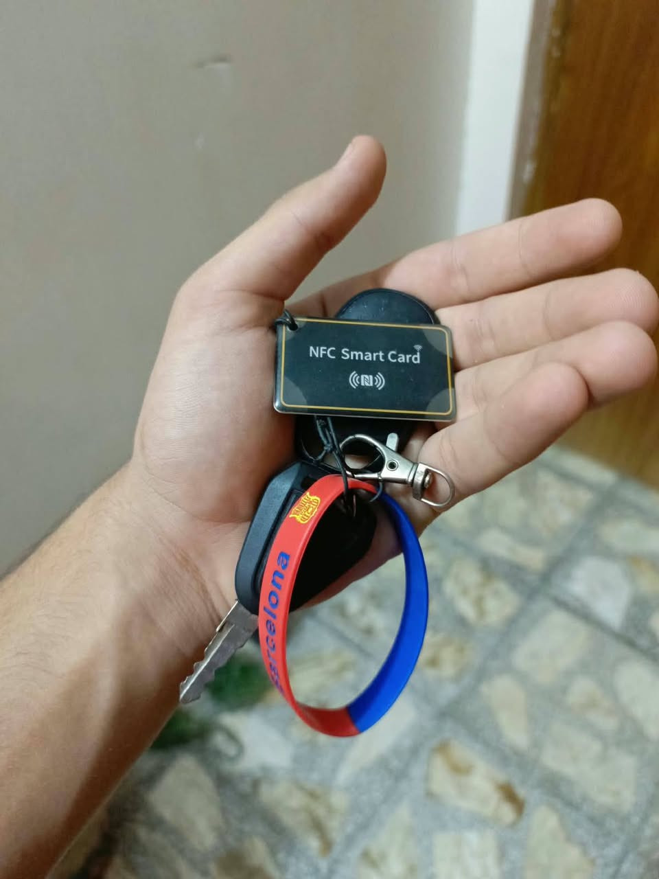 السلام عليكم دراجة كهربائية للبيع من شركة HIS
‏الدراجة تدعم خاصية التشغيل بل كارت NFC Smart card ✅
‏الدراجة تدعم التشغيل والقفل و الفتح عن بعد ✅
‏الدراجة تعمل على مدار أكثر من 12 ساعة بدون شحن ✅
‏الدراجة مبدل بيها بطاريات جديدة ✅
‏الدراجة مبدل بيها ملف جديد  ✅
‏السعر : 300 الف وبيها مجال شوية
للتواصل واتساب ***********
‏
