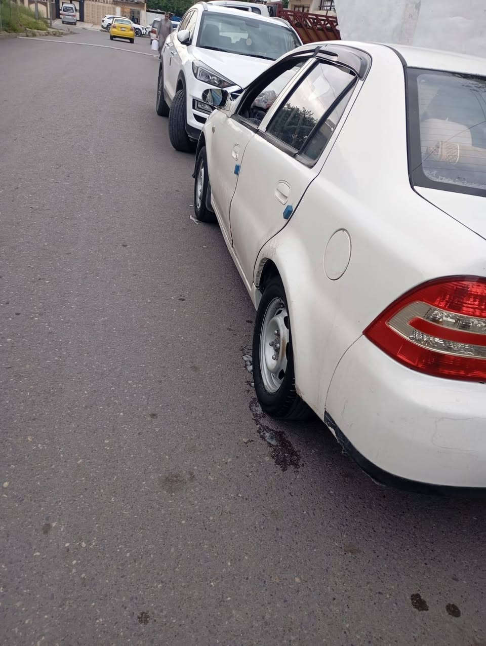 سيكي موديل ١٣ رقم بغداد مشروع وطني سيارة صبخ حزام جماليه بشرط بدون معجون بدون دواخل كير محرك بشرط تحويل وكاله بشرط سياره تبريد ثلج سياره حيل حلوه مال سعر بس نقد ٤٢ بيها مجال اي استفسار انتصل ع رقم *********** خاص مغلق
