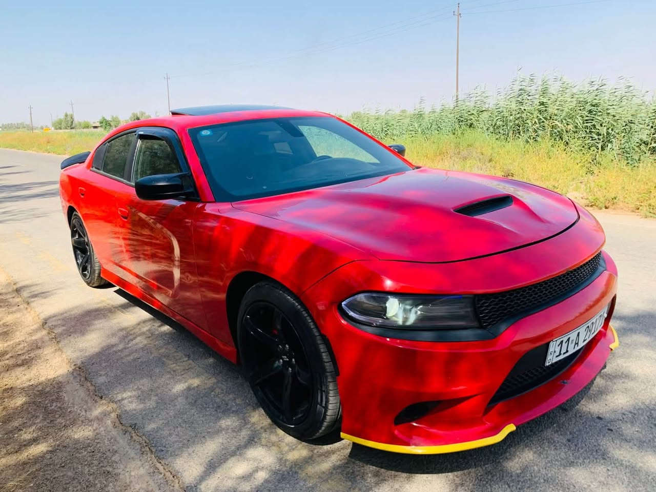 السلام عليكم
جارجر موديل 2020 اصل 
فئة SXT فول واحد على واحد
محرك 3,6 لتر 6v 
الممشى 110 الف ميل

مواصفات:
فتحة سقف
كشنات جلد
تدفئة تبريد + ستيرن تدفئة
 ٥ بصمات أبواب 
تحكمات مود 3 فئات
ويل كب وتخم تاير جديد
صدر امامي خلفي جديد

حادثها جاملغ امامي عكس السايق وجاملغ خلفي صبغ

السيارة كلش حلوة تجي وتشوف بعينك ما تحكم بالصور
مكانها تقاطع النهروان بغداد 
للاستفسار ***********//***********
