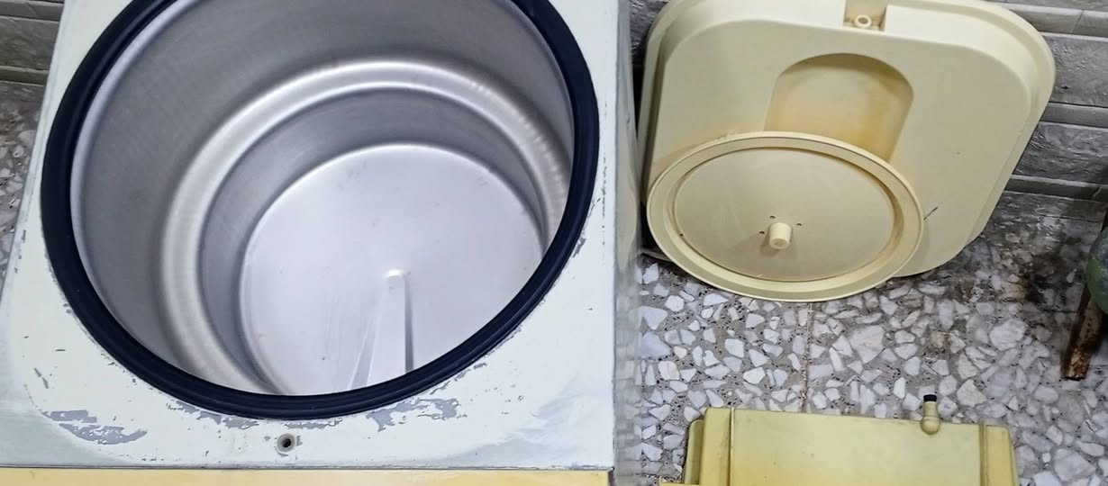 بيت قطط • براد عطل • ماطور شواية