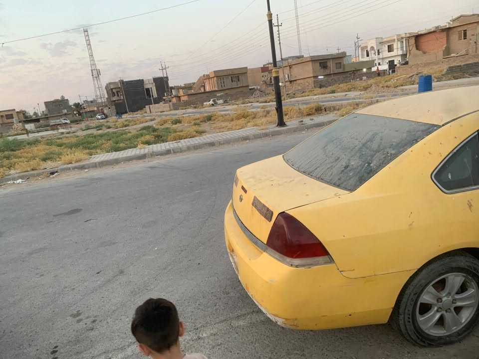 السلام عليكم 
امبالا موديل 🔟 مكينه وكير افلون 
مكينه كير كفاله نقصها ضفيره 
وتحتاج. صبغ وسمكره. 
فقط تحويل وكاله. ثاني. يوم. 
خطها بغداد خانقين.  عليهأ 166بحث 
وغرامه. 500تنزل من سعرها. 
ملاحظة السياره متمشي 
تتحمل ب كرين. 
مكاني صلاح الدين بيجي 
***********السعر 25
تنزل 5اوراق مال غرامه. استلم صافي 20قفل
