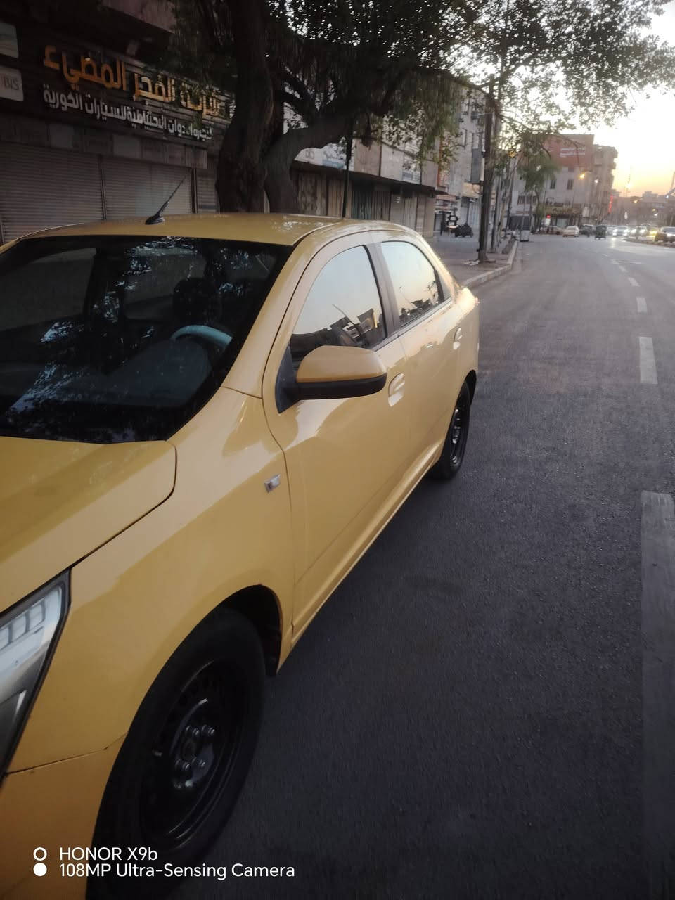 السلام وعليكم كوبلت 2018 سياره نضيفه مال جناي كلهه بلاديه كير محرك صدر تخم تاير تبريد كفاله بارد قليل بل بنيد مكاني بغداد زعفرانيه السعر ٦٧ بيهه مجال قليل ***********

نص مكتوب في الصور:
- HONOR X9b 108MP Ultra-Sensing Camera
- O HONOR X9b
- 108MP Ultra-Sensing Camera
- HONOR X9b