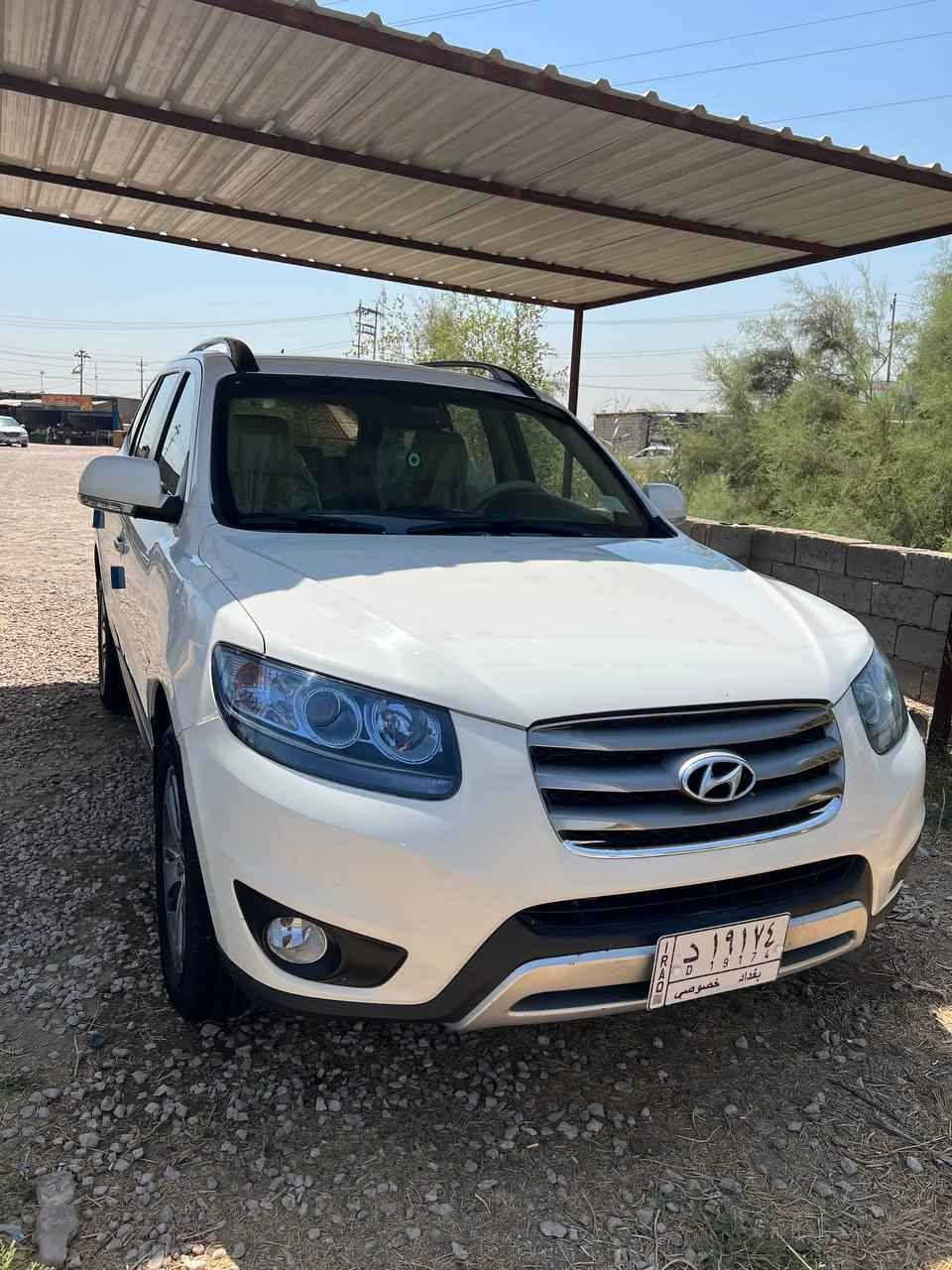 سنتافي مديل 12 فول مواصفات وجاهزه من كلشي رقم بغداد مداور ثاني يوم 7 راكب لايت زنون كشن كهربائي
السعر 153 وبيه مجال لل ستفسار
*********** النجف, العراق
