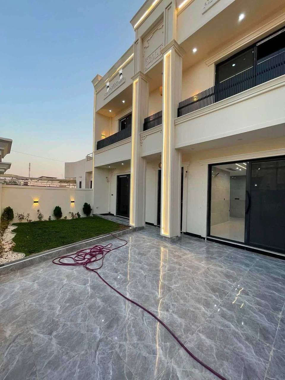 🏡 منزل فول مواصفات للبيع في أربيل – مجمع المهندسين

📐 200م² | 📜 طابو صرف
🛏️ 6 غرف | 🛋️ استقبال | صالة
🍳 مطبخ | 🚿 مجموعة صحيات

✨ منزل فول مواصفات، مساحة وتوزيع مثالي لعائلة تبحث عن الراحة والسكن الراقي

رقم الاتصال او واتساب
***********
#نوزاد_محمد أربيل, العراق
