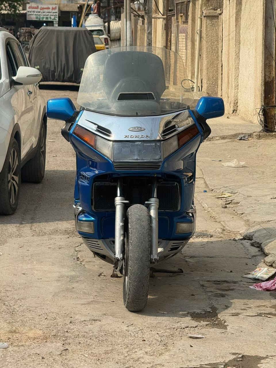 كولدن • ١٩٩٥ • مكفولات
