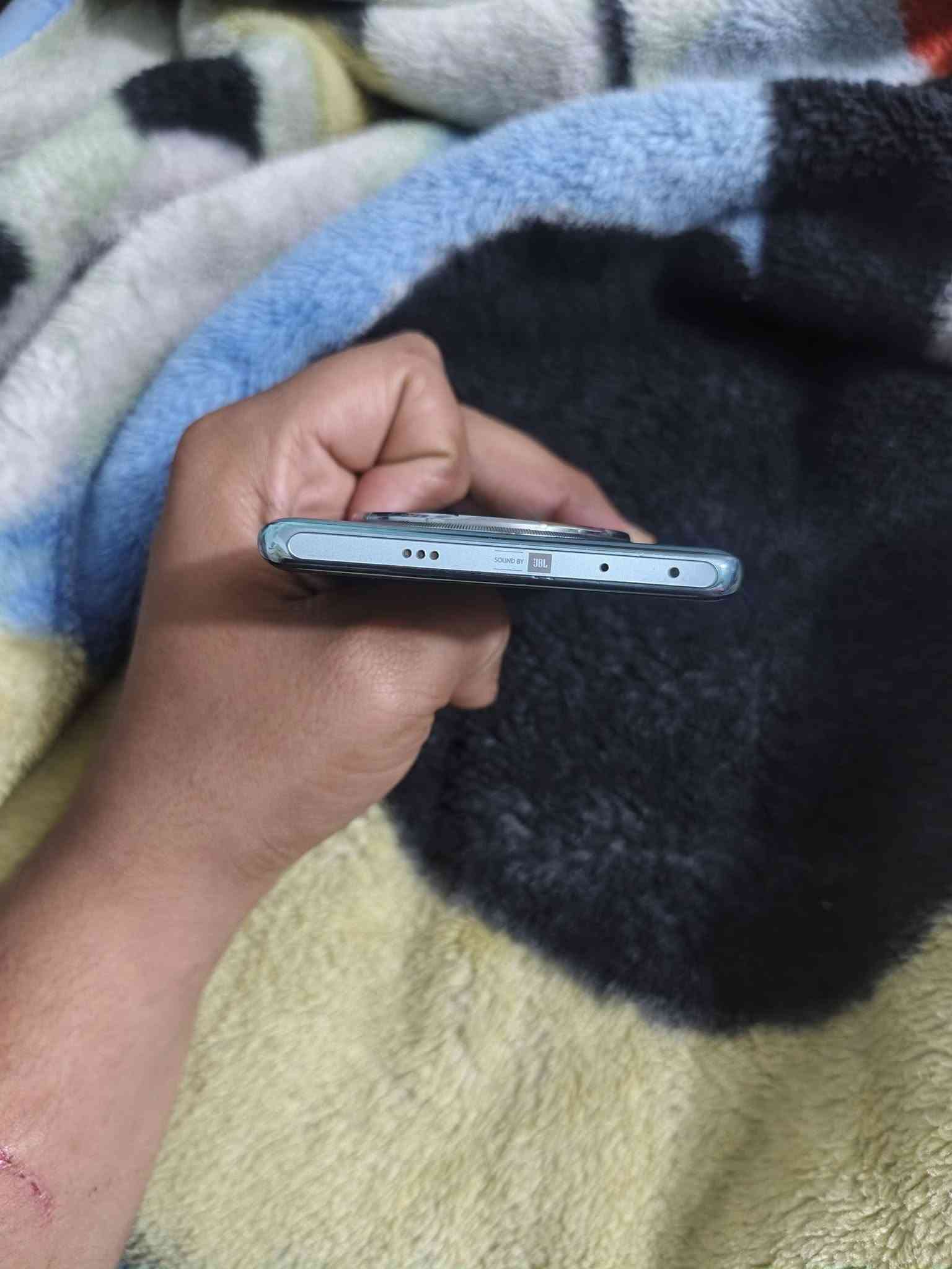 جهاز انفنكس زيرو 40 ذاكره 512 مستخدم للبيع
كامره 105 ميكه بكسل
الكامرة السلفي 50 ميكه بكسل 
بوبجي لو 60 لو 90 افريم ناسي والله 
دقت شاشه فول تجدي ابلاس ضد الكسره 
ضد المي بعيار اي بي اس 69
ذاكره الجهاز 512 
ذاكره داخليه 15
سعره 300 الف بي مجال حك الجيه
للتواصل ***********
