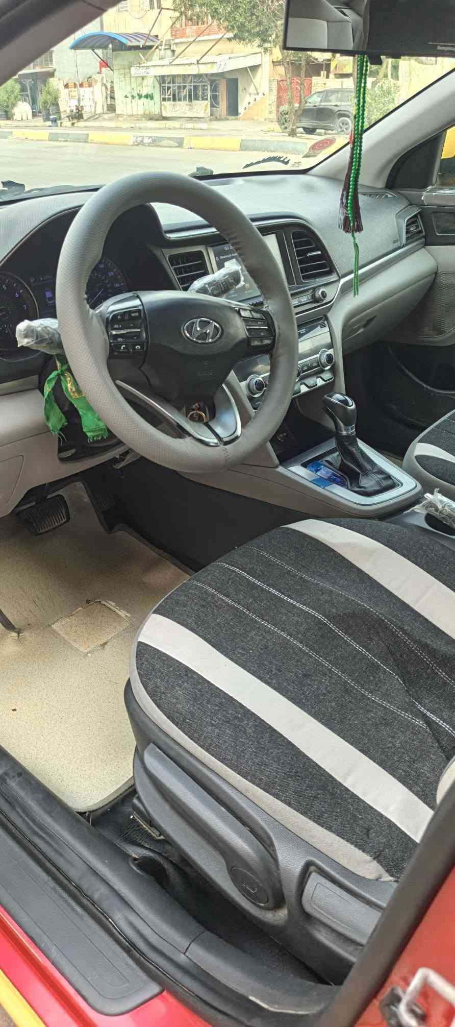 موبايل • بدون تفاصيل • اعلان قصير